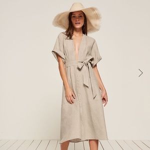 NWT Reformation Geneva dress sz 4